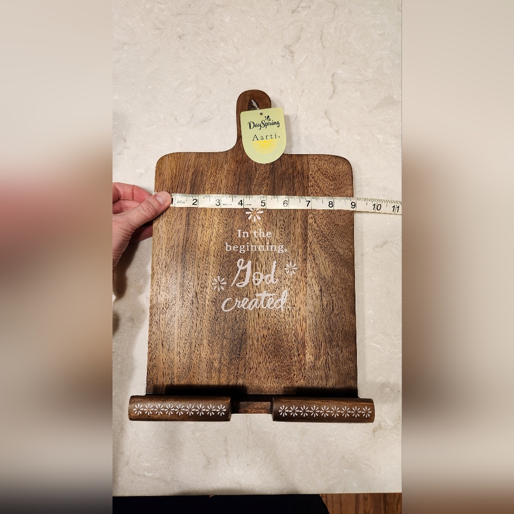DaySpring Cookbook Stand - Picture 4 of 4